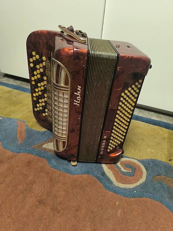Hohner Musikinstrumente: Akkordeon Hohner – Gebraucht aus Basel von big_2cvp 4