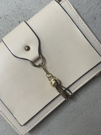 Damen Tasche weiss mit Kette