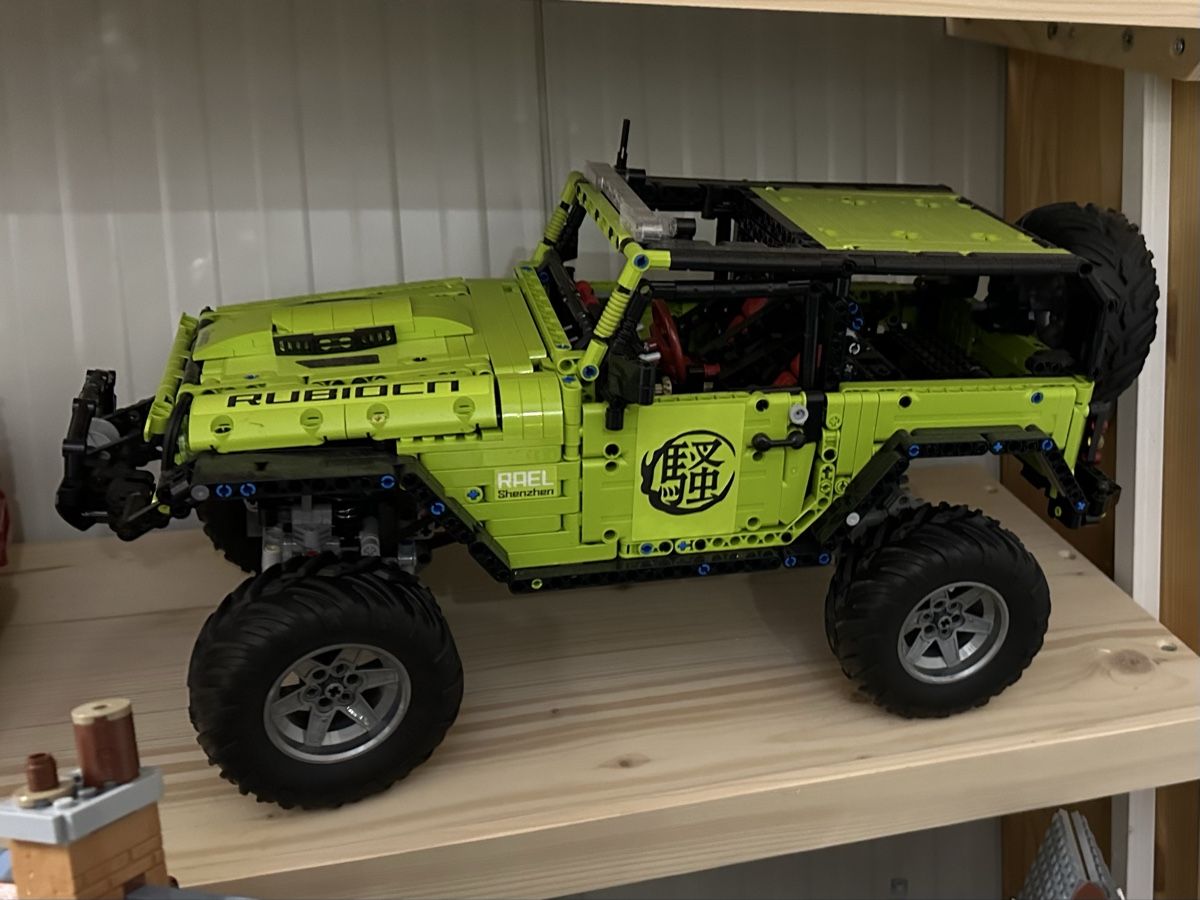 Kit di costruzioni: Jeep Rubicon Moc briques – Usato da Villars le Grand venduto da kbo_75pt 2
