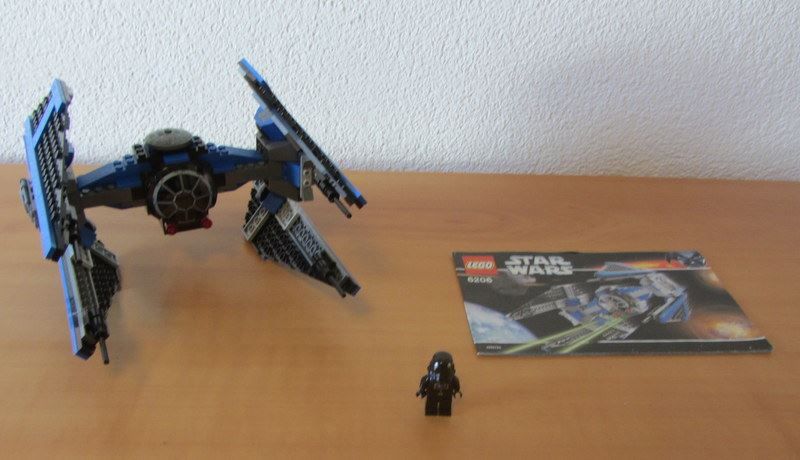 LEGO Star Wars 6206 " TIE Interceptor " 1