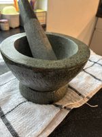 Granitmörser mit Stössel - Zeitloses Design für jede Küche