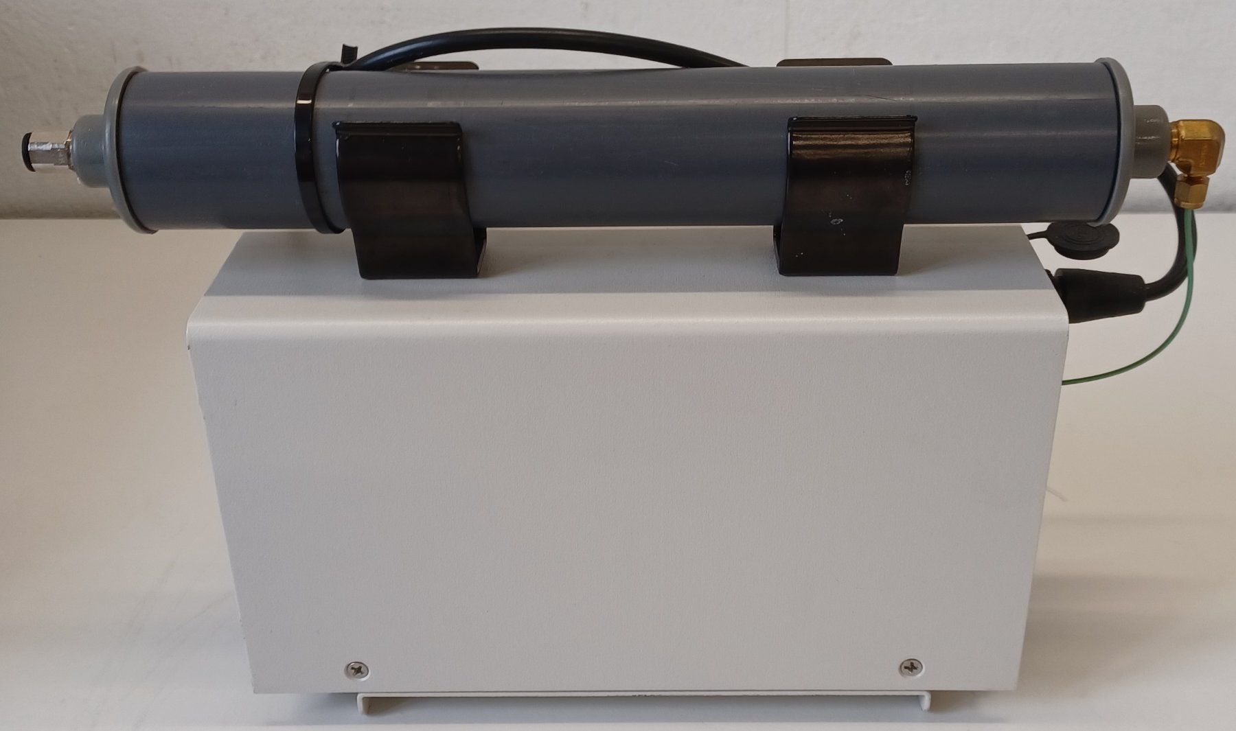 Matériel de laboratoire: GE Analytical Instruments Sievers 900 ICR – Défectueux à Niederdorf par LeptonAG_Labor 3