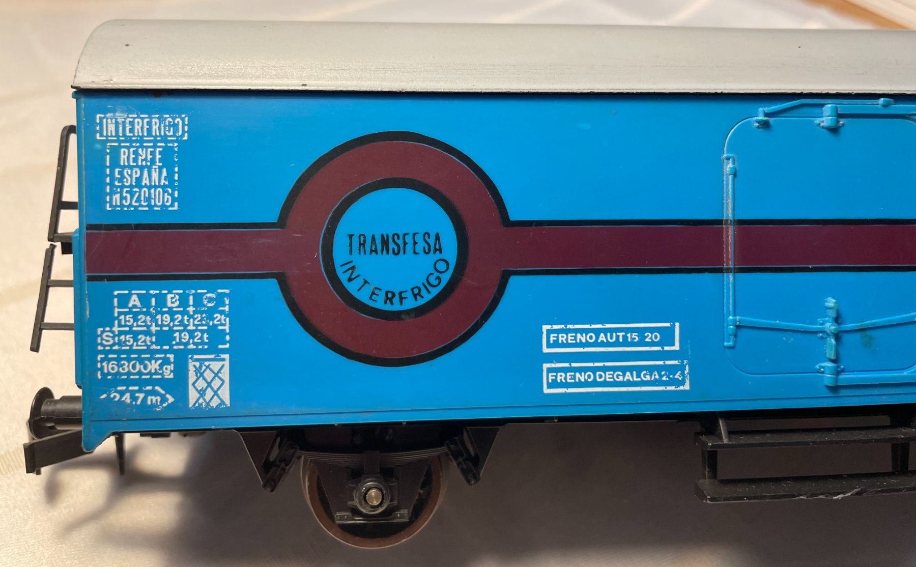 Lima Modellini di ferrovie: Kühlwagen Interfrigo Spur 0 – Usato da Unterengstringen venduto da hho_gl2b 4