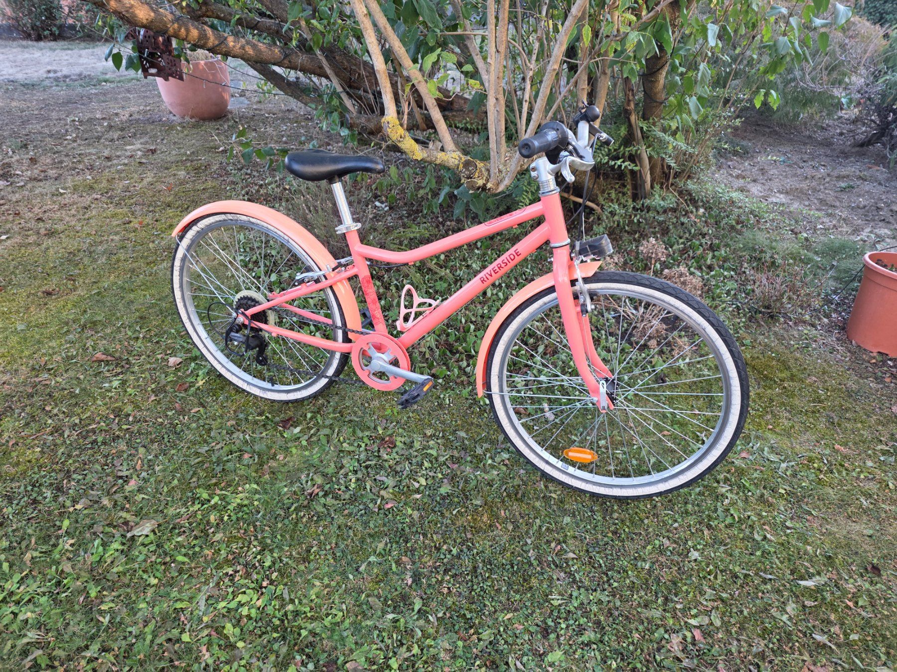 Decathlon Biciclette: Riverside-Mädchenfahrrad – Usato da Oberwil BL venduto da pat_q92h