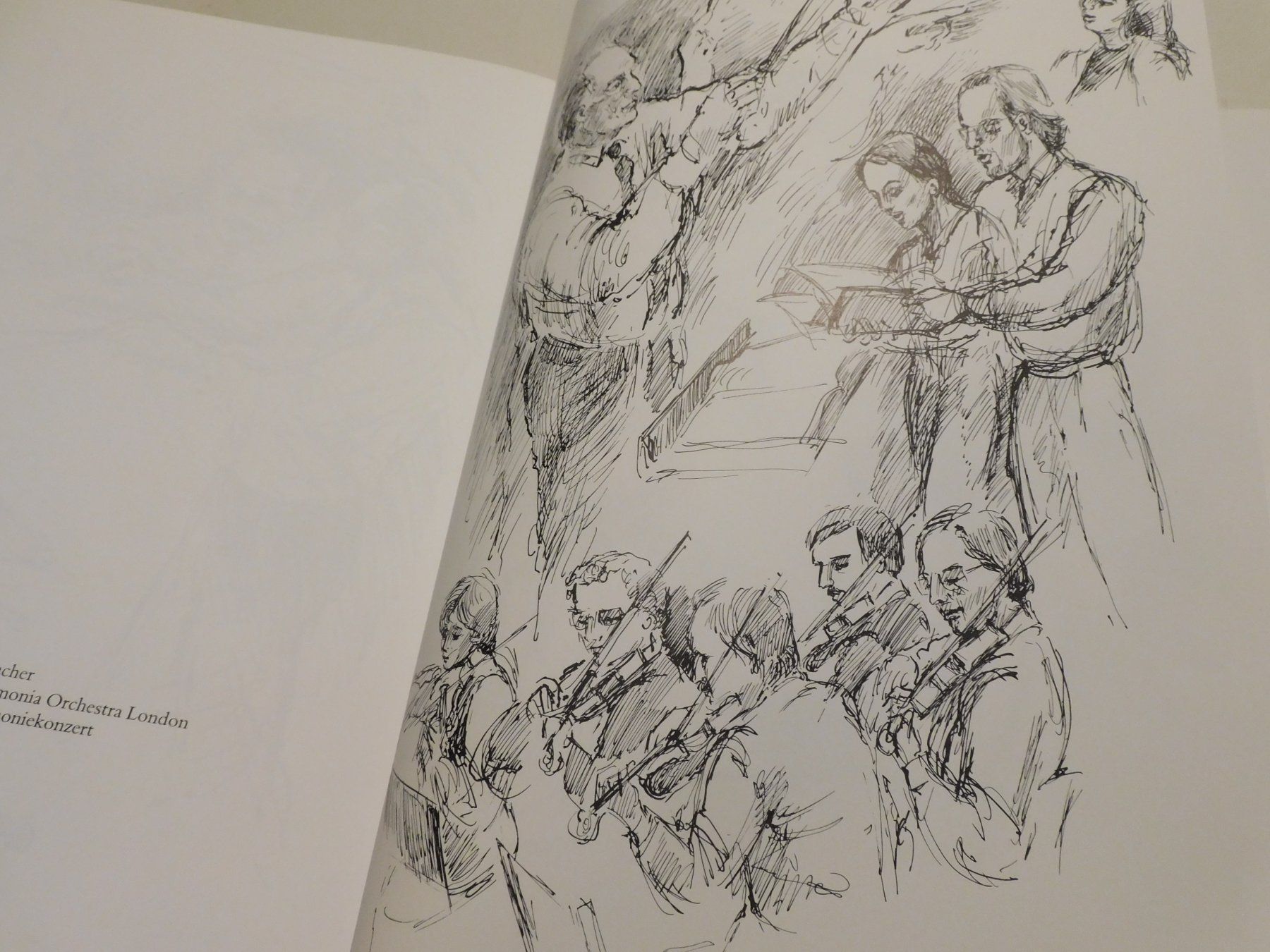 Libri: Kunstbuch handsigniert Luzerner Festwochen-Zeichnungen – Usato da Sursee venduto da 76 8