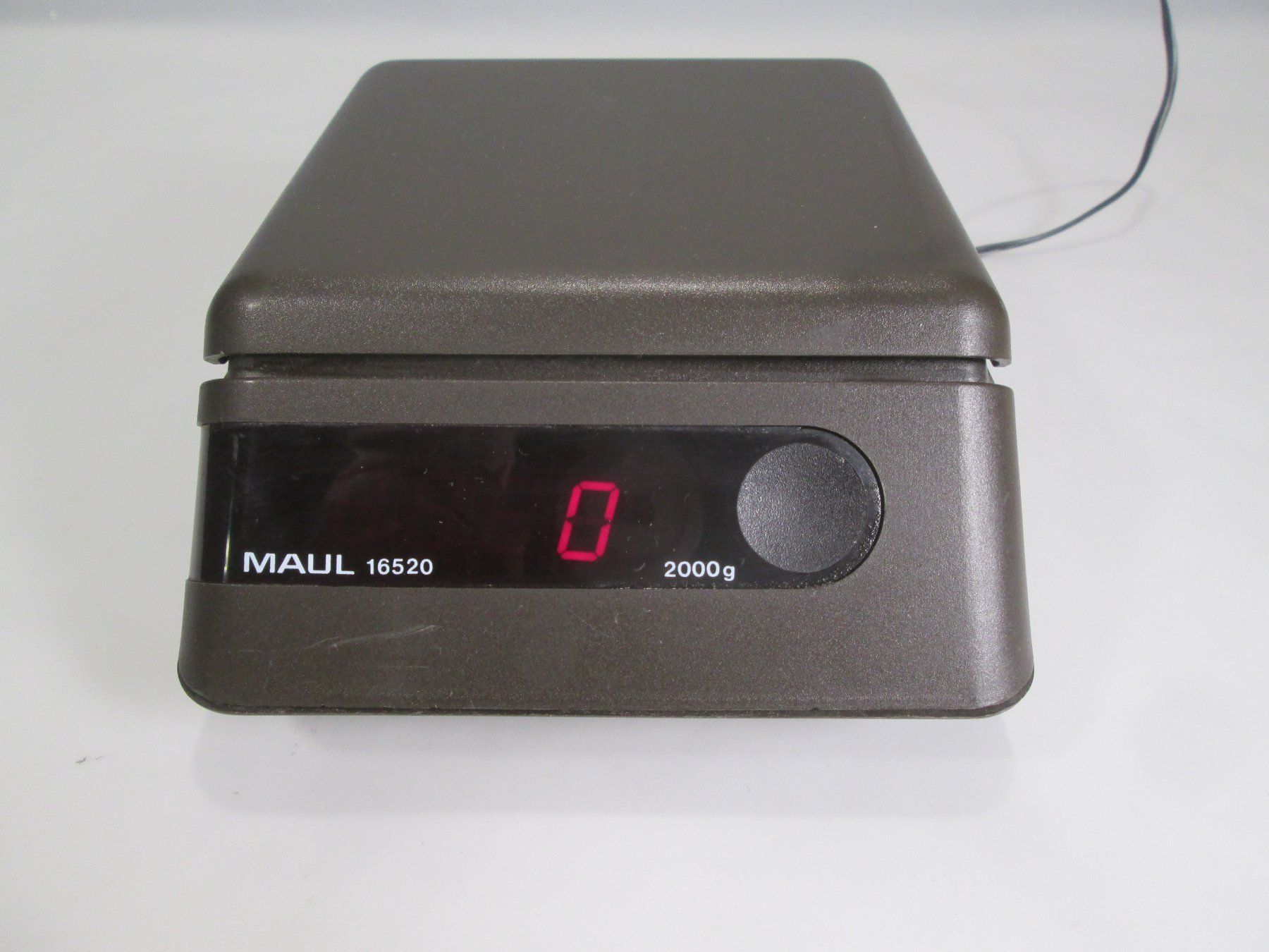 Altra tecnologia per ufficio: Briefwaage MAUL, W.Germany / 220V oder Batt. / bis 2kg – Usato da Rapperswil SG venduto da designandmore 7