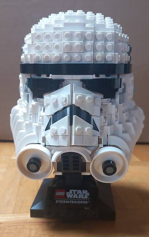 Jouets: Lego casque Star Wars Stormtrooper – D'occasion à Ecublens VD par tur_79m6