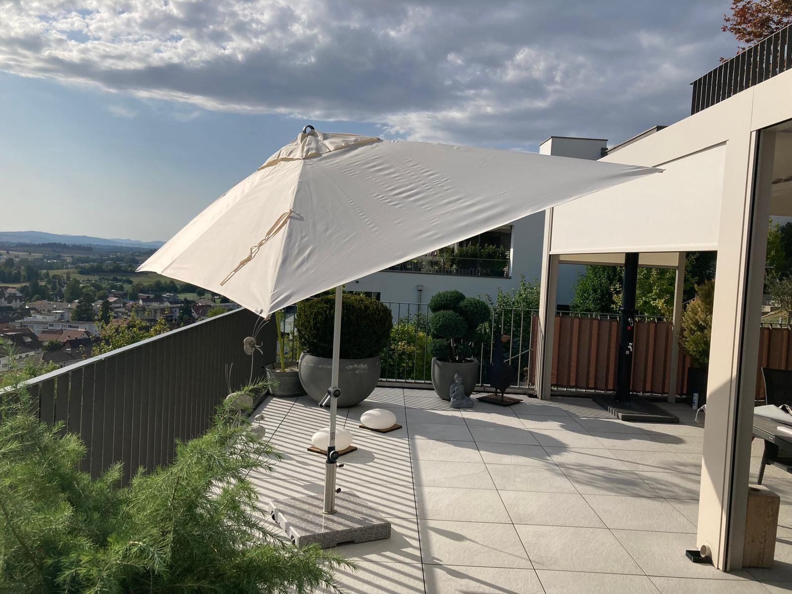 Parasols: Sonnenschirm mit Sockel – Neuf (Voir description) à Affoltern am Albis par rocky52 5