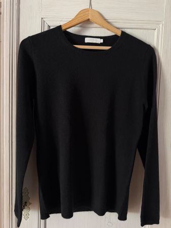 Schwarzer Pullover GR. S aus 100% Kaschmir, neu