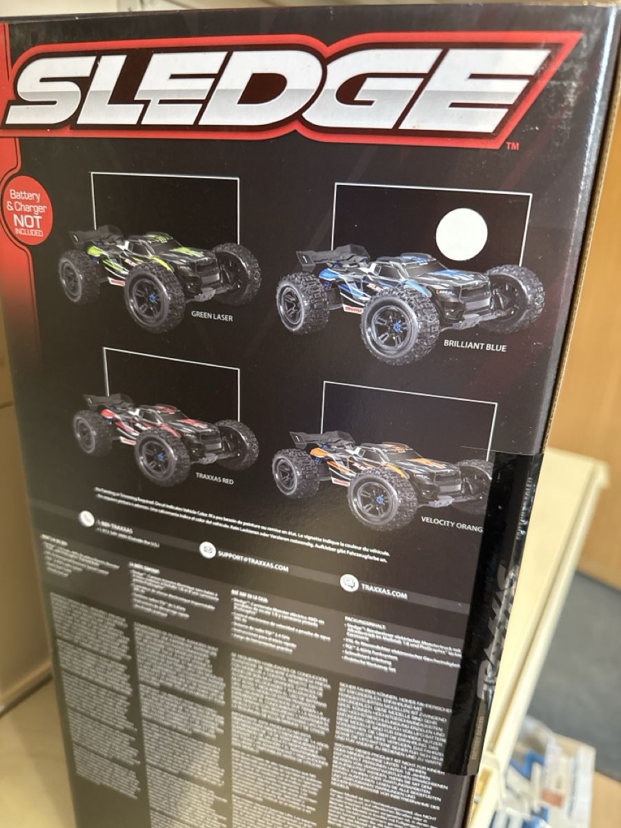 Traxxas RC Kits de montage: Sledge Traxxas NEU – Neuf avec emballage d'origine à Thörigen par Interswiss 2