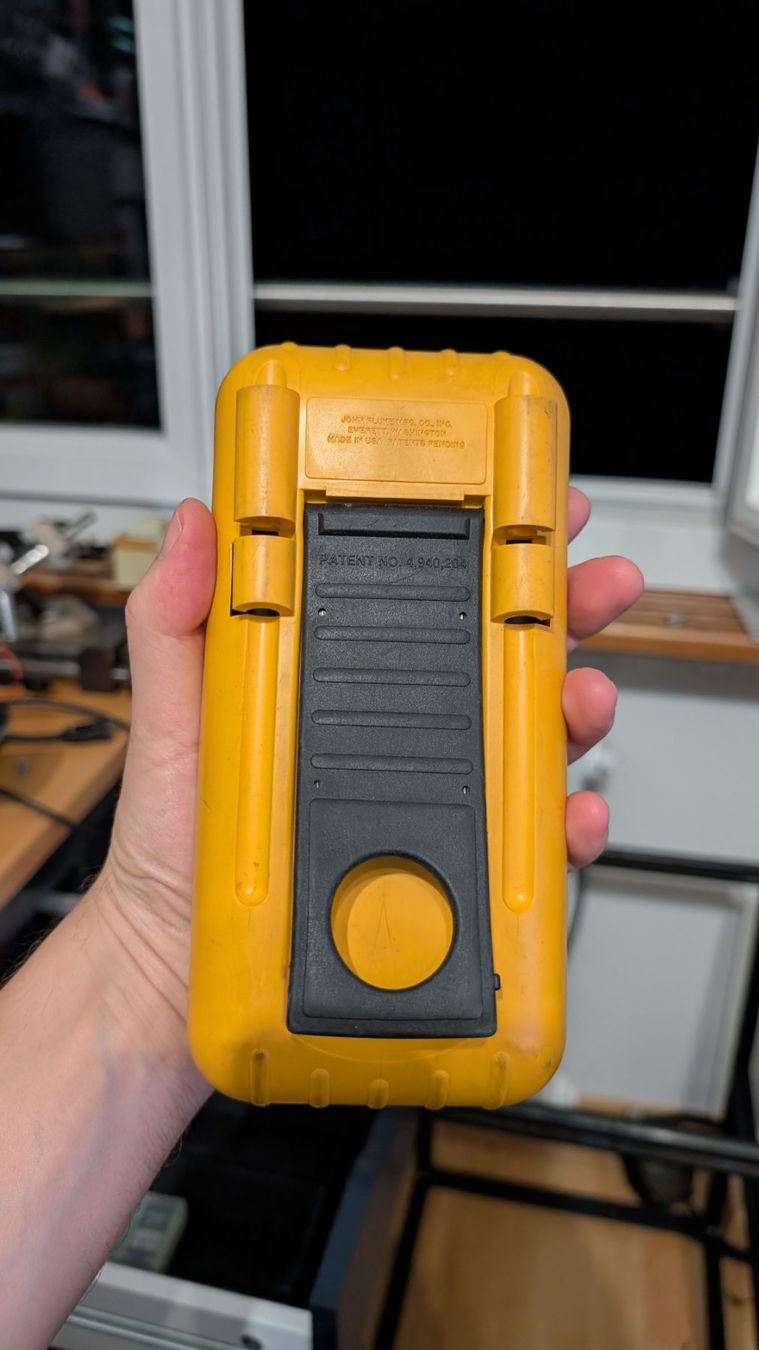 Messen: Multimeter Fluke 87 V True RMS defekt – Defekt aus Bern von matthias_g 1
