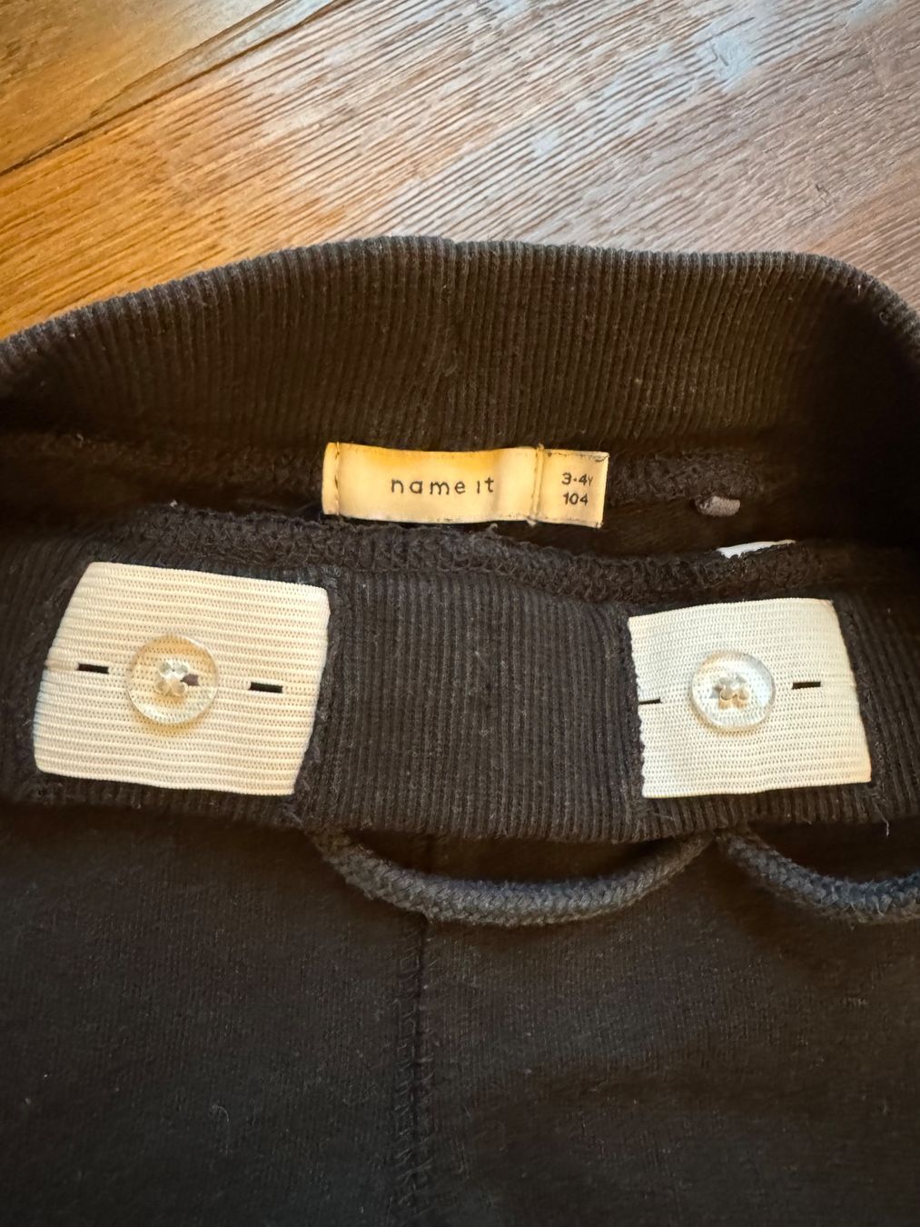 Name It Pantaloni: name it Sweatpants Gr. 104 – Usato da Esslingen venduto da DrBootje 1