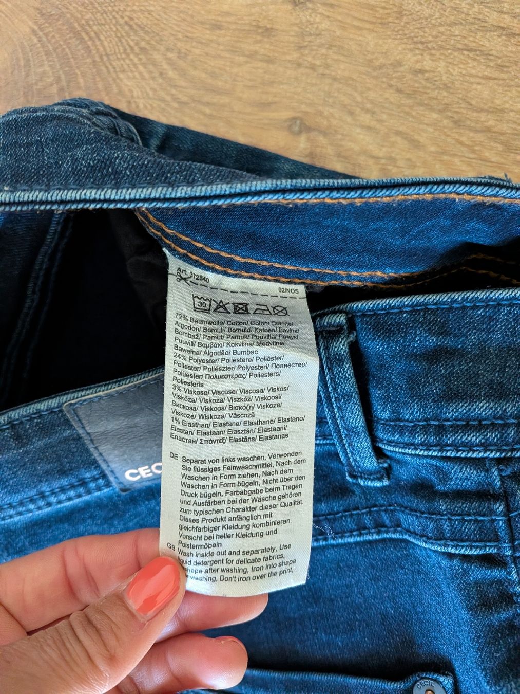 Cecil Jeans: CECIL Jeans Grösse 36 dark denim – Neuf (Voir description) à Eschenbach SG par SanFranciscoCalifornia 2
