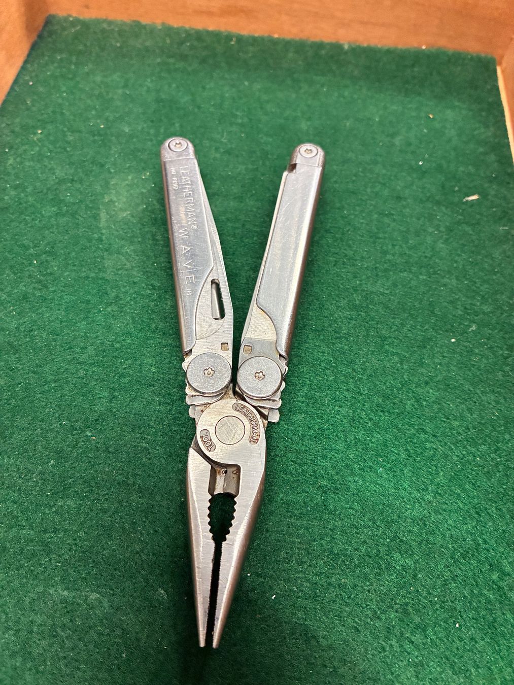 Accessori: Leatherman Wave Multitool – Usato da Zürich venduto da pli_xm2c
