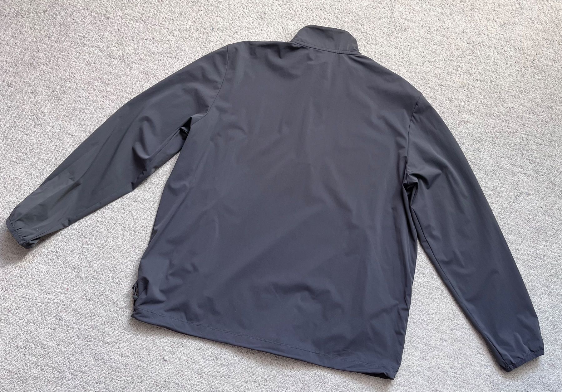 Arket Pullover & Sweatshirts: Sweatshirt nylon " ARKET " sport gris – Neu (gemäss Beschreibung) aus Echandens von pepite30 3