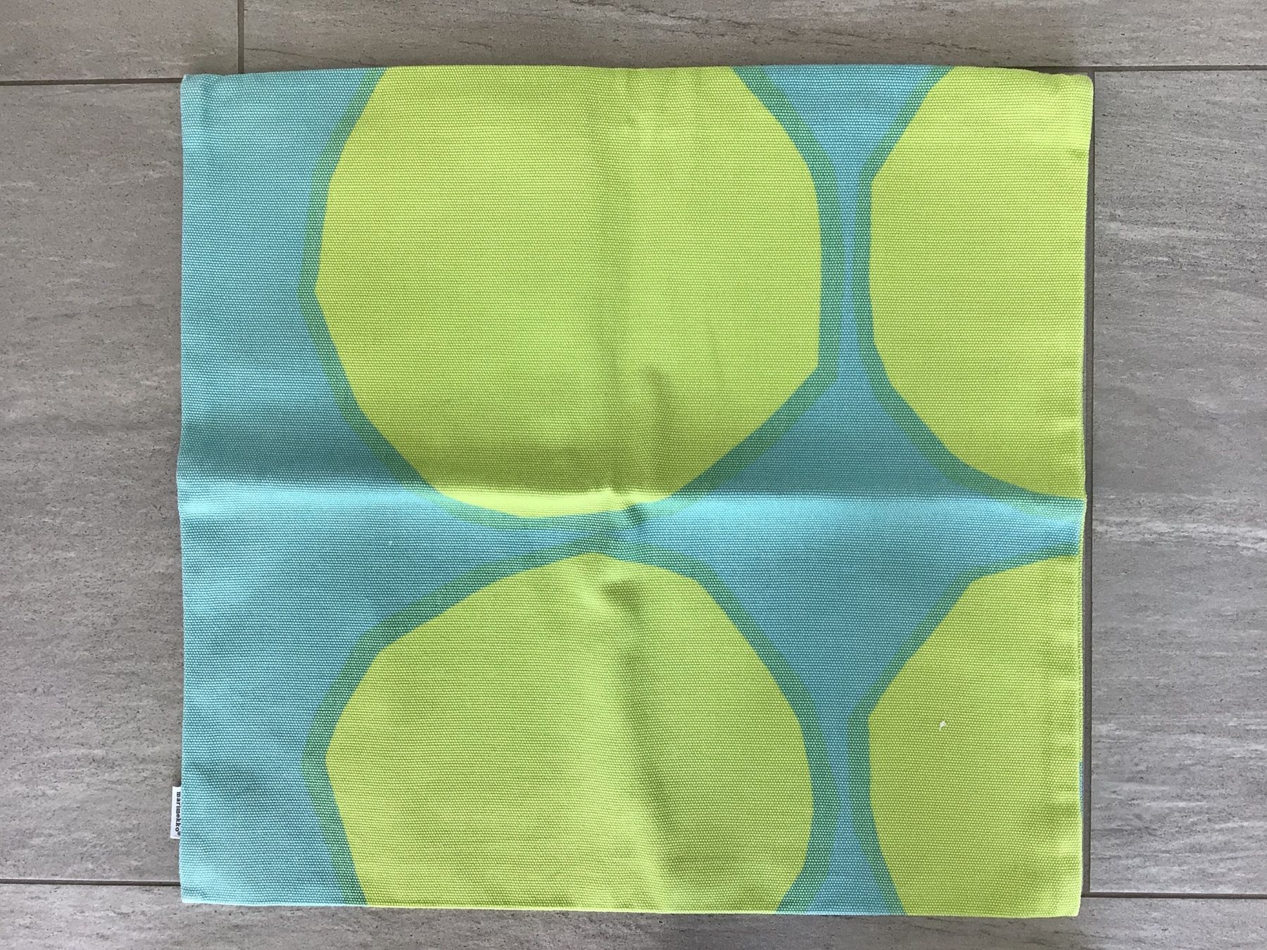 Marimekko Kissen: MARIMEKKO Zierkissenhüllen – Gebraucht aus Bassersdorf von heyland