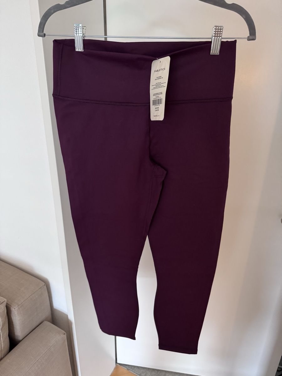 Leggings: Fabletics Leggings Define High-Waist 7/8 L – Neu und originalverpackt aus Horgen von kay_5xnb