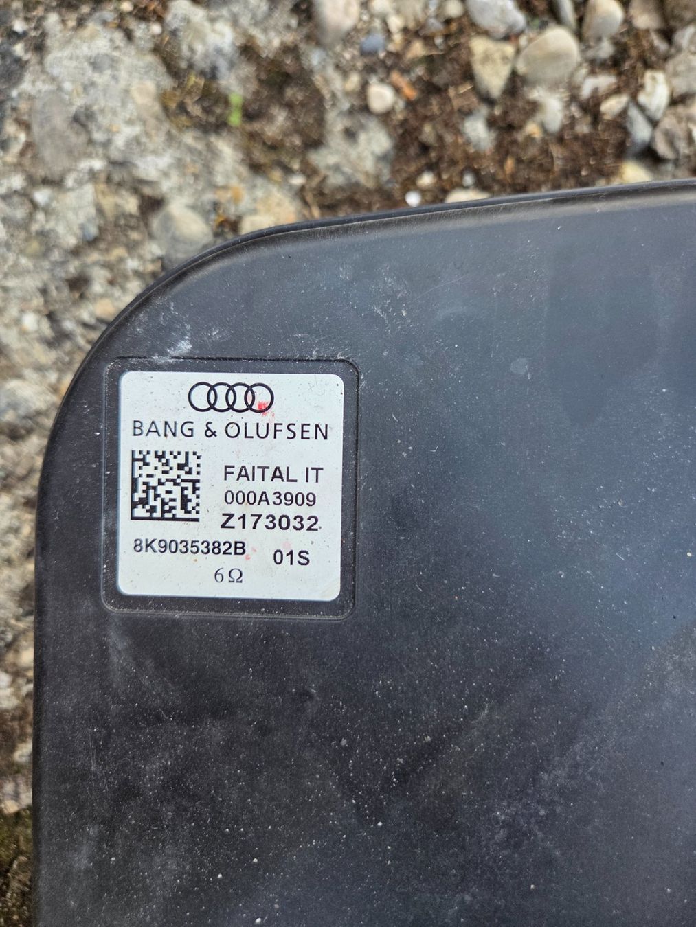 Audi Tutti pezzi di ricambio auto: subwoofer audi – Usato da Yverdon-les-bains venduto da vwg_89 1