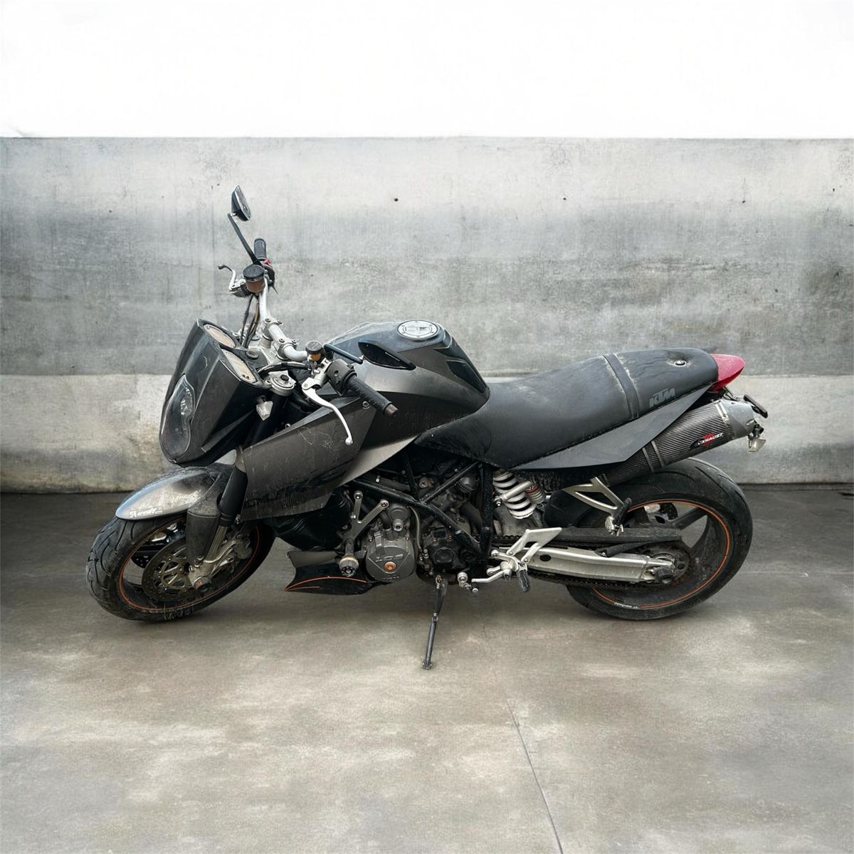 KTM Strada: KTM SuperDuke 990 / 19000KM – Usato da Echallens venduto da wha_sjz5