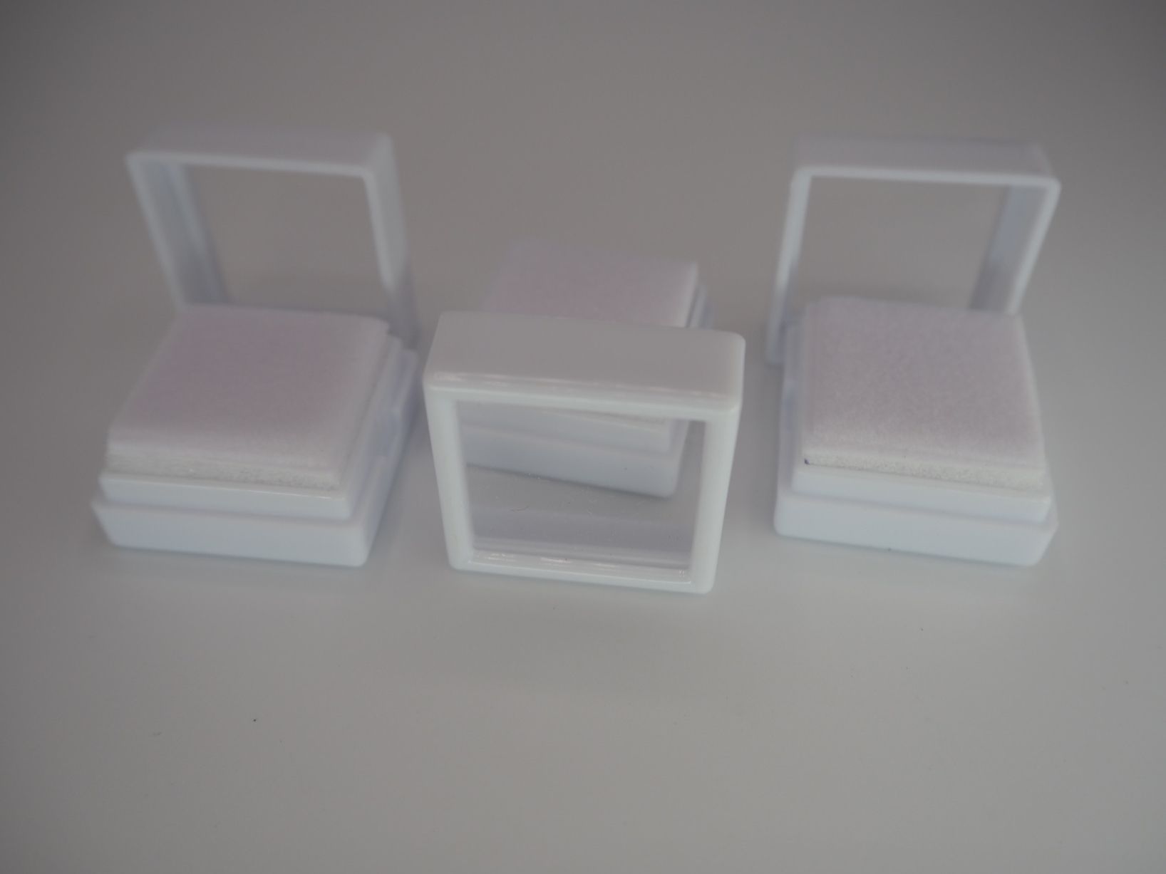 Pietre preziose: 10x Edelsteinbox / Schmuckbox 3cm x 3cm Quadrate Weiss – Nuovo e nell'imballaggio originale da Buchs SG venduto da OTNaturalGems 5