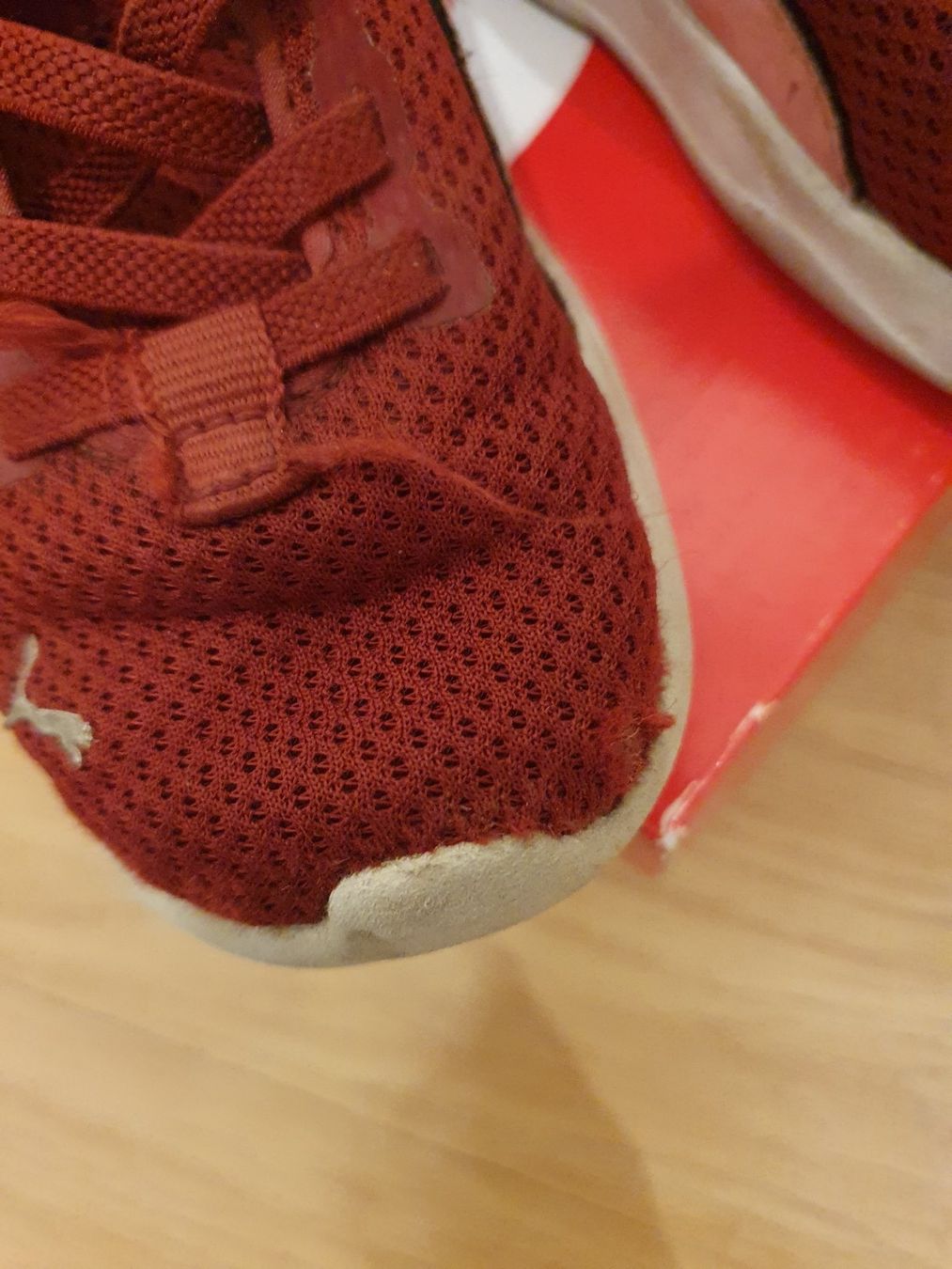 Puma Chaussures filles: Puma Halbschuhe Gr. 26  Intense Red Anzarun lite – D'occasion à Heinrichswil par frankie19860 1