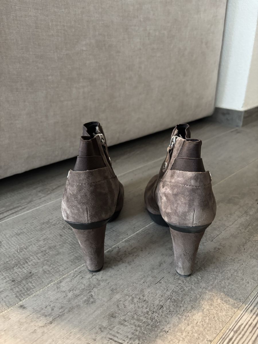 Geox Scarpe da donna: Bottines Geox, cuir véritable, taille 40 – Nuovo (secondo la descrizione) da Savièse venduto da aly_zc2h 5