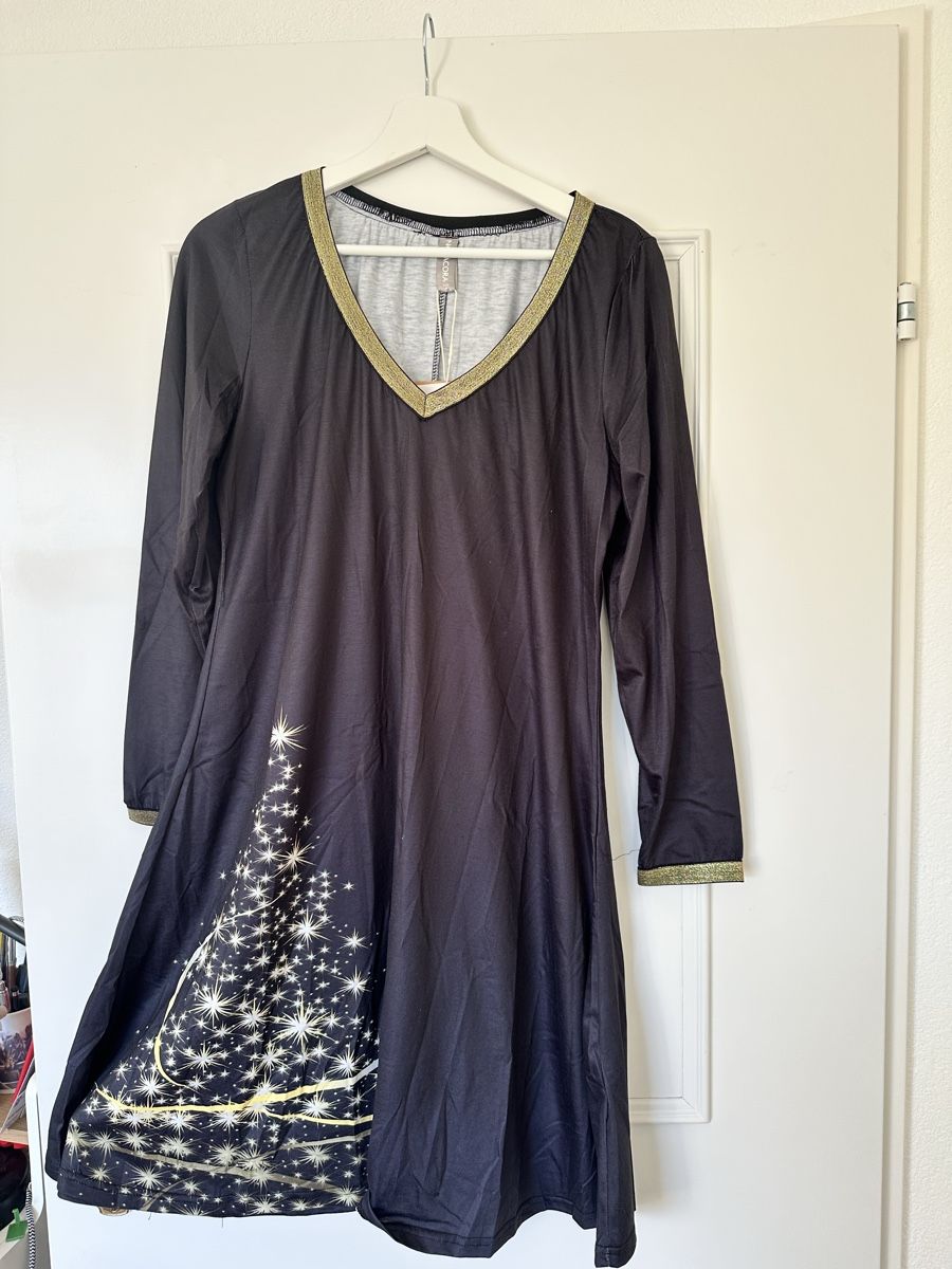 Robes: Noracora Weihnachtskleid – Neuf avec emballage d'origine à Sarmenstorf par SamiraB.