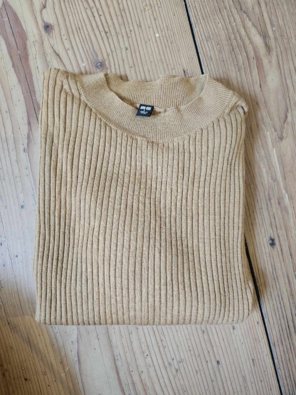 Tops: Feinstrick-Pullover Uniqlo, Grösse L, 100% Wolle – Neu (gemäss Beschreibung) aus Winterthur von Svahnen