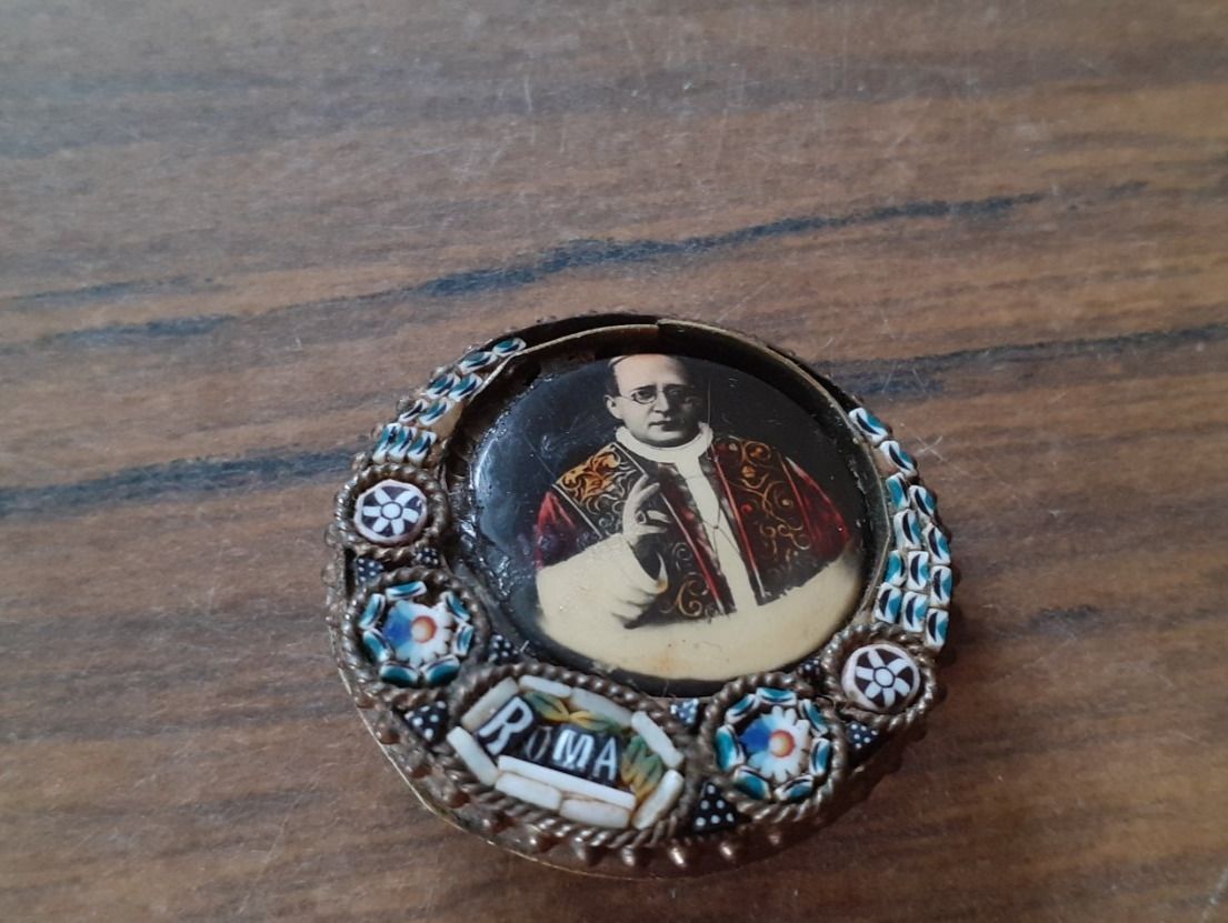 Spille & Fermagli: Mikromosaik antik Past Pius XI – Usato da Mörschwil venduto da antiksalon21 7