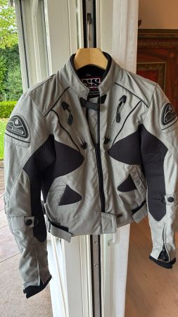 Motorrad Jacke und Hose Damen