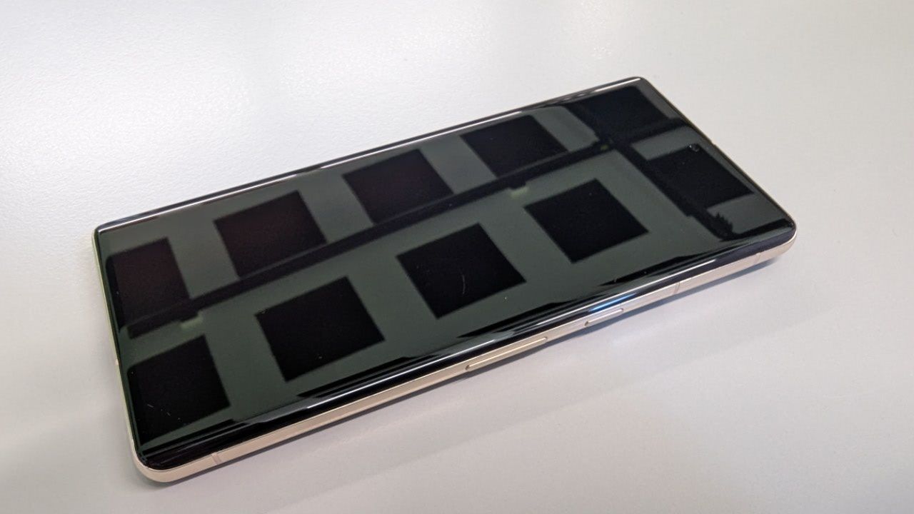 Google Portables: Google Pixel 7 PRO, (Flimmern) – D'occasion à Heerbrugg par -PAn- 5