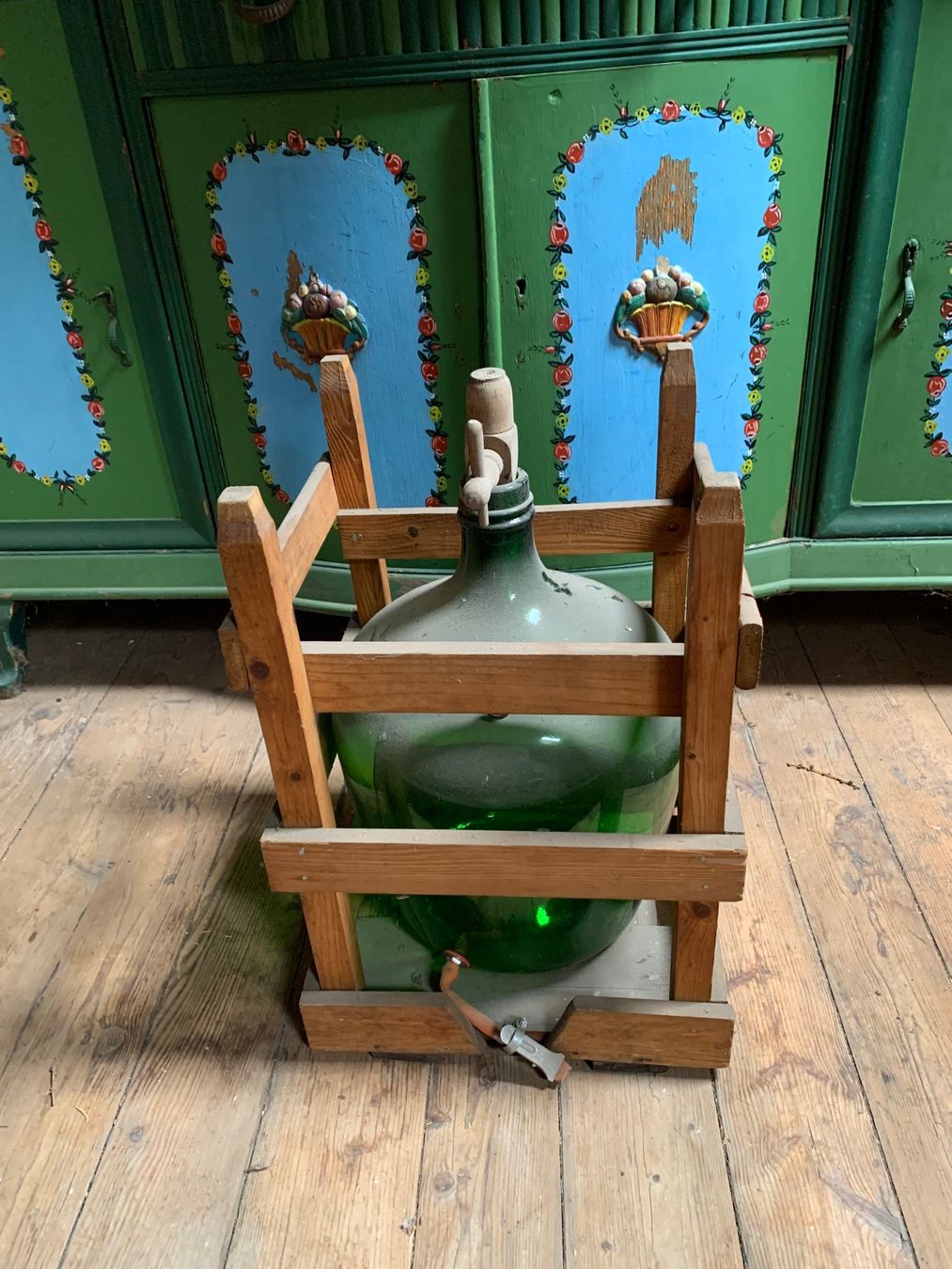 Accessoires: Mostflasche 5l mit Holzgestell – D'occasion à Suhr par FamMerki