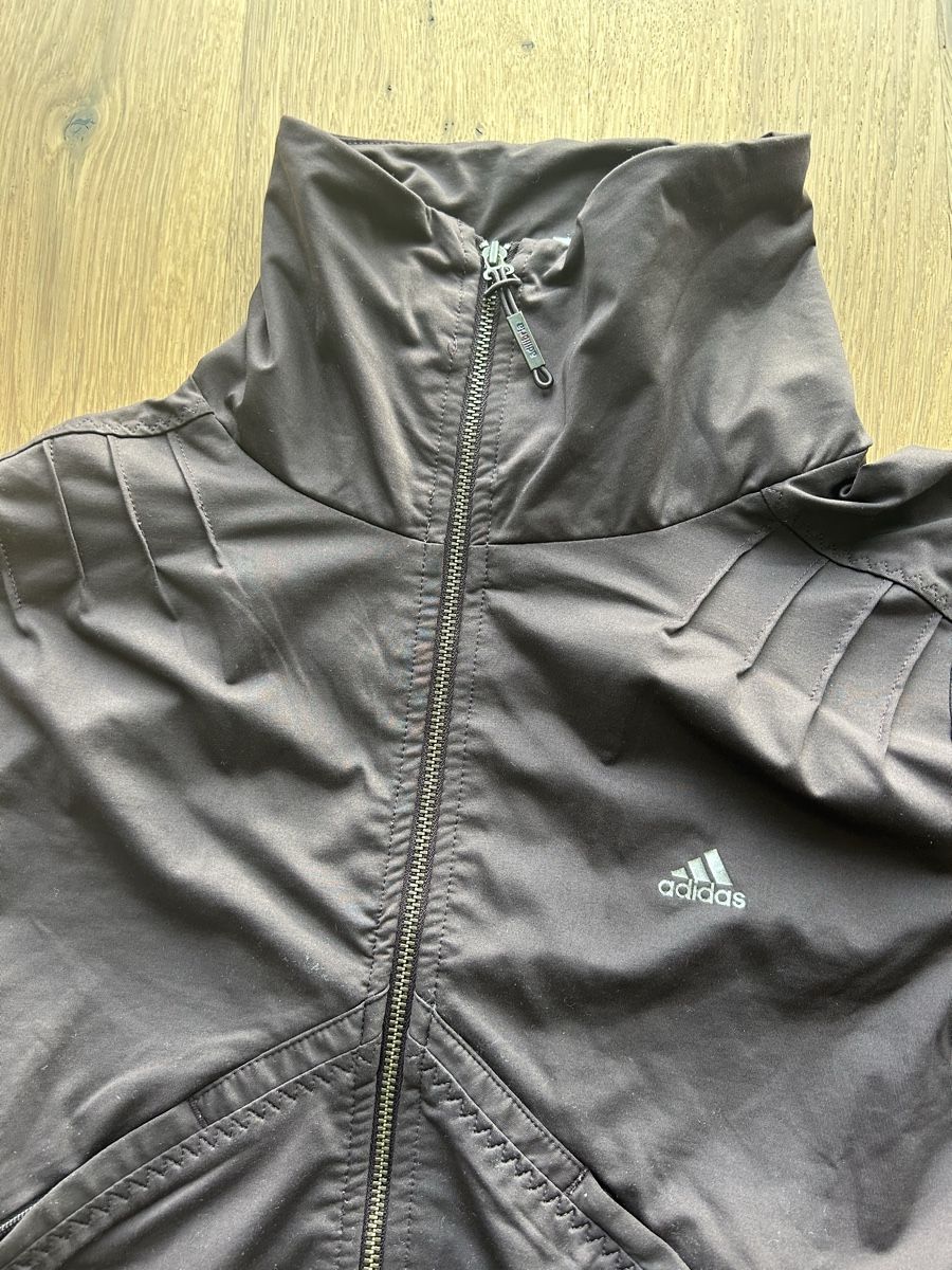 Adidas Maglioni & Felpe: Trainer-Pulli von Adidas, Grösse 40 – Usato da Wohlen b. Bern venduto da Beppe99 1