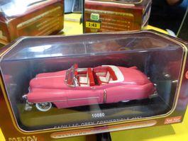 Cadillac 1953  1-43 (mit Box) Sun-Star  (Boo3)
