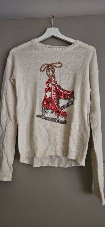 Pullover mit Pailletten Eislaufschuh Motiv, Beige
