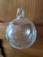 Deko Glas Kugel mit geritztem Katzen und Blumen Motiv