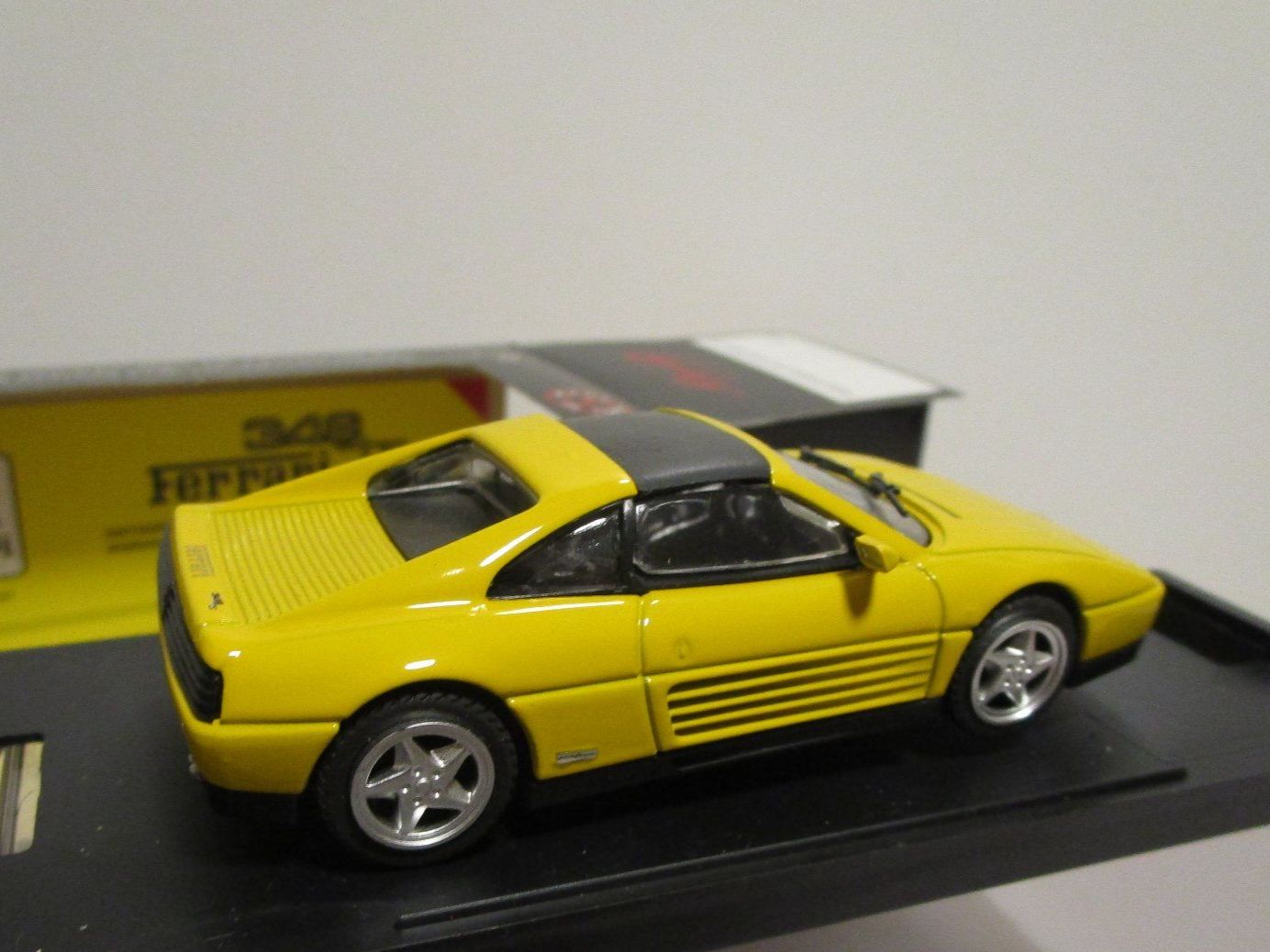 Ferrari Modellini d'auto: BANG FERRARI FERRARI 348TS - 8002 – Nuovo e nell'imballaggio originale da Chêne-Bourg venduto da breno56 2