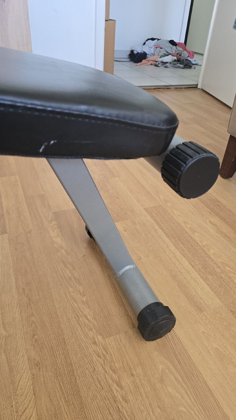 Bodyshape Hometrainer: Hantelbank / Trainingsbank – Usato da Kloten venduto da RogerBosshard 2