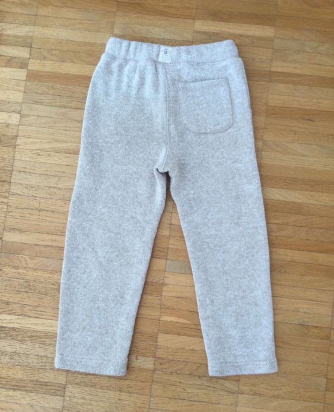 Gap Pantaloni: Kinder Gap Hose, Gr 110 – Usato da Zürich venduto da mir_2kjl 1