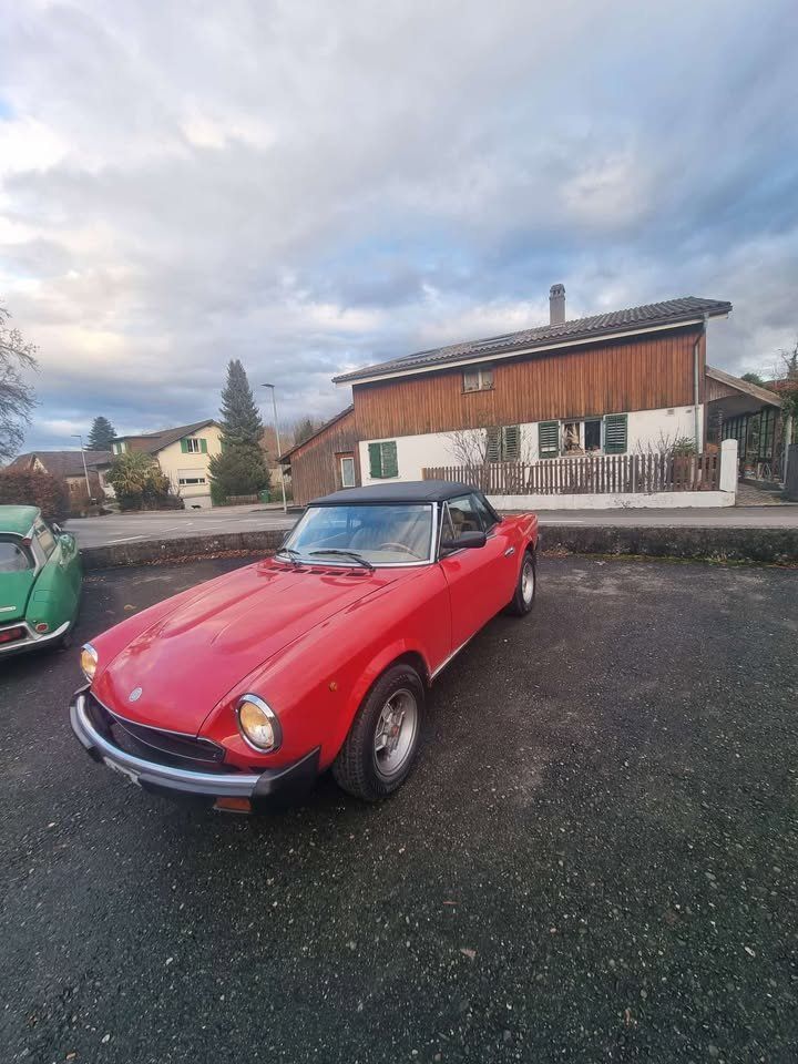 Fiat Automobili: 1982 Pininfarina 124ds-spyder – Usato da Erlinsbach venduto da XTUTTI 2