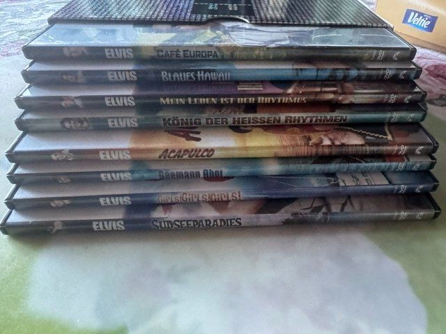 Tutti i DVDs: Elvis Presley Collection 8 DVD's – Usato da Kehrsatz venduto da cashswiss2 2