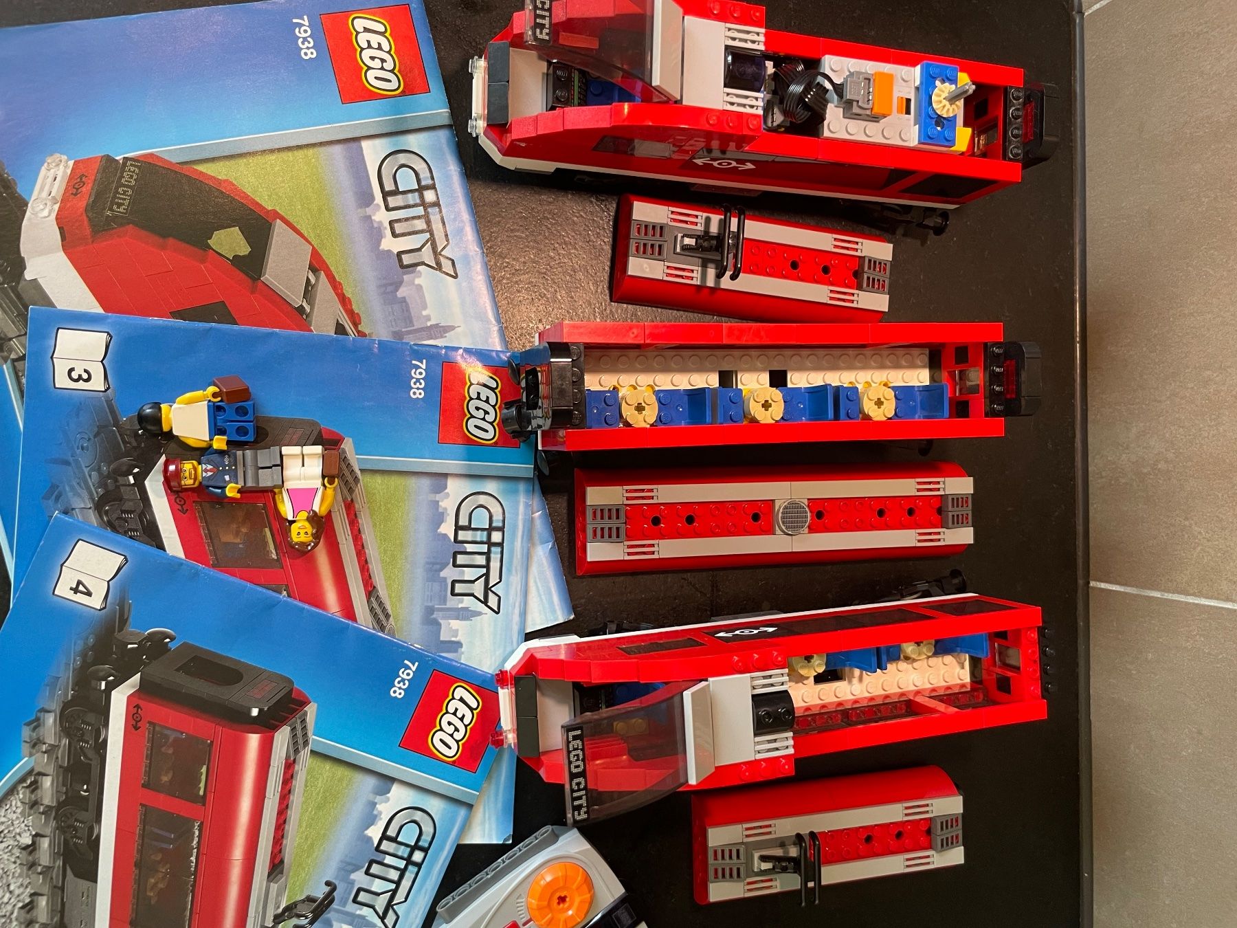 Lego Kit di costruzioni: LEGO City Passagierzug 7938 – Usato da Giebenach venduto da Flaz78 1