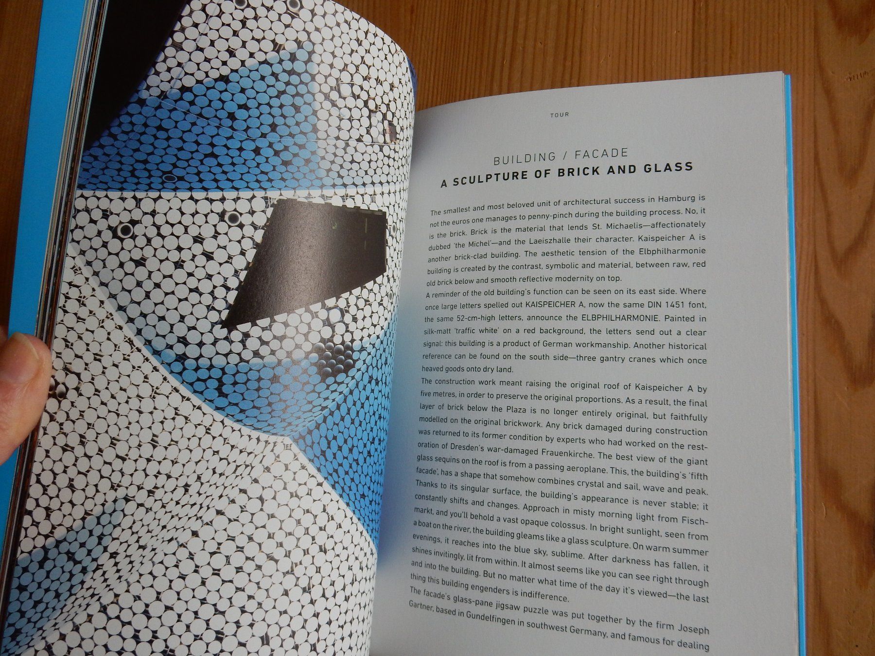 Libri: Elbphilharmonie Hamburg englisch Architektur – Usato da Jona venduto da JOberg_25 1