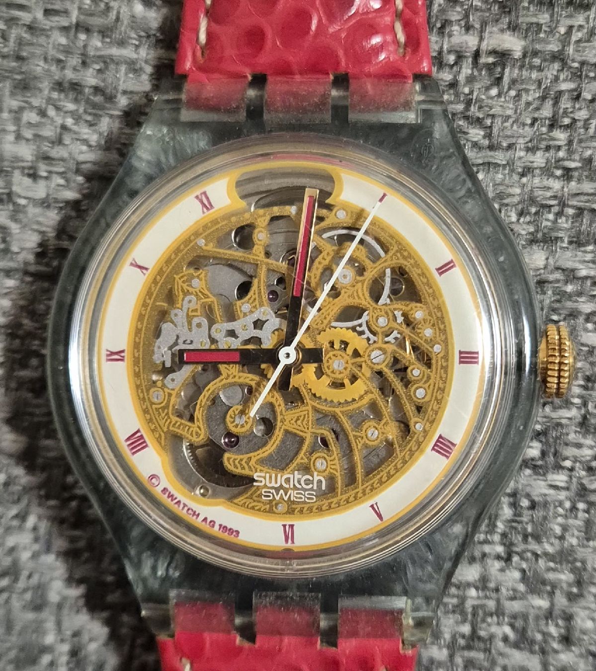 Swatch Orologi: Swatch Automatique transparente et rouge – Usato da Genève venduto da BKYB 1