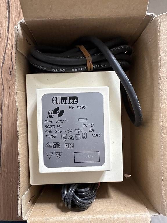 Convertitori: Transformateur 230v / 24v neuf – Usato da Ste Croix venduto da Barjot