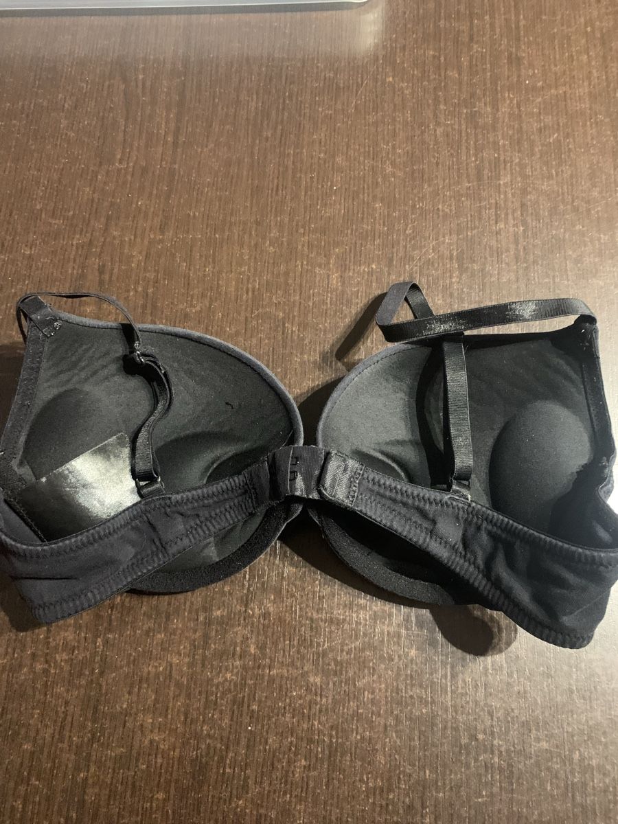 H&M Autres dessous: Soutien-Gorge H&M 80B – D'occasion à Domdidier par qatar1973 2
