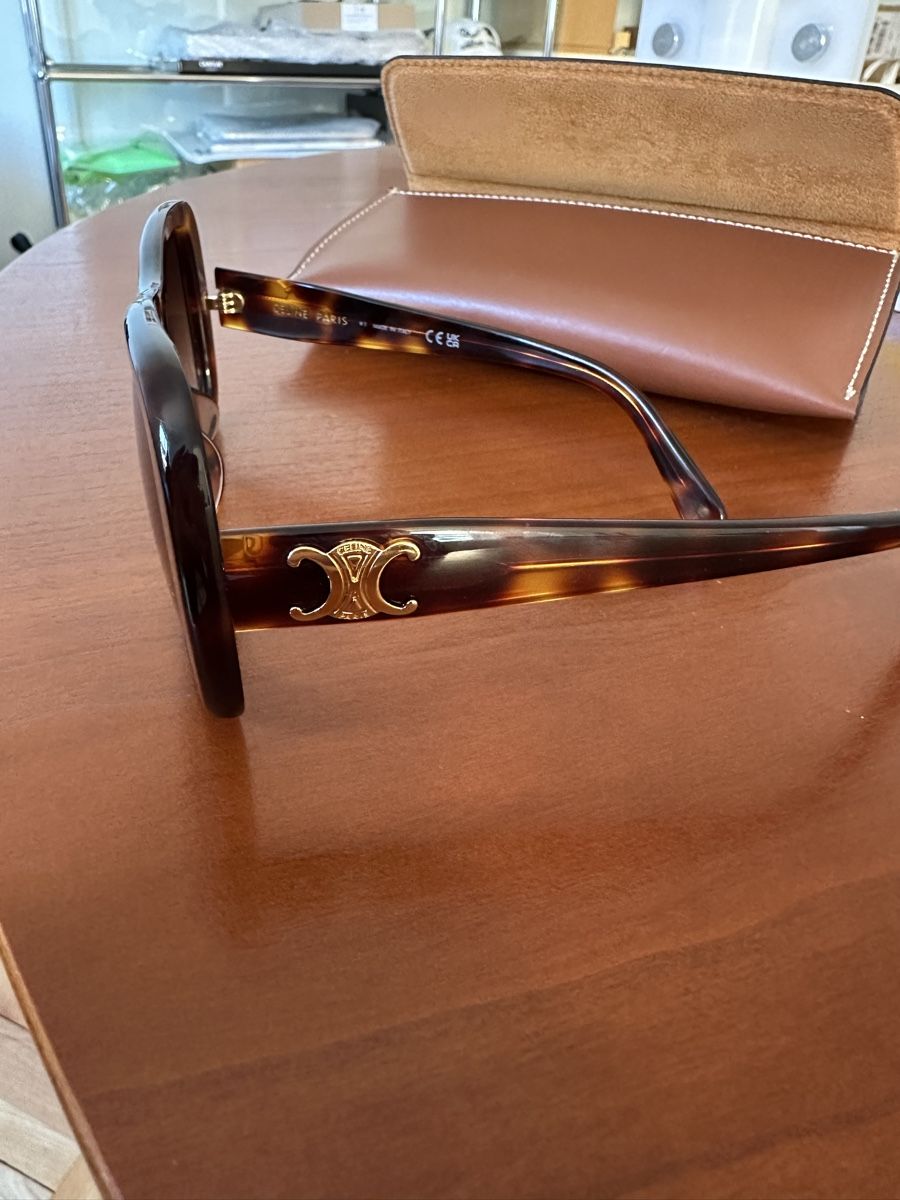 Celine Lunettes & Verres: Celine Sunglasses – Neuf (Voir description) à Zürich par Haafaa 1