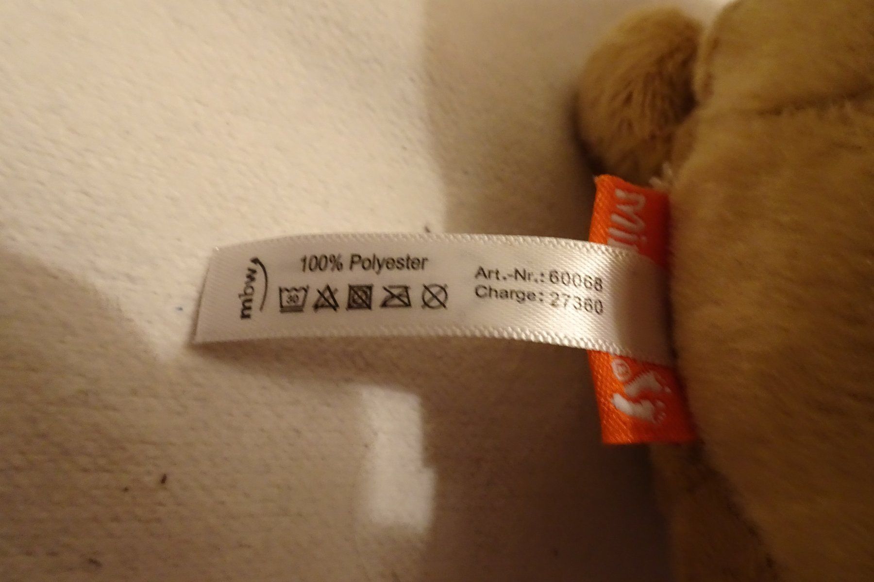 Giocattoli: Teddy Bär sitzend, Höhe ca. 19 cm – Nuovo (secondo la descrizione) da Strengelbach venduto da schmetterling20 3