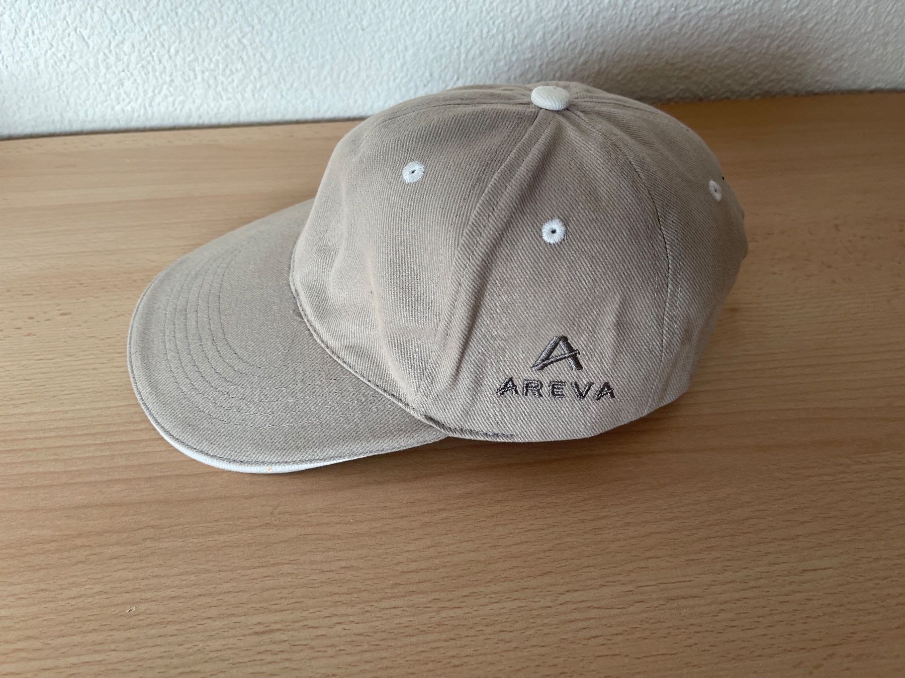 H&M Altro in  Abbigliamento & Accessori: Cap AREVA US BASIC Neu/NP55CHF Baumwoll Beige – Nuovo (secondo la descrizione) da Kölliken venduto da Prscoo