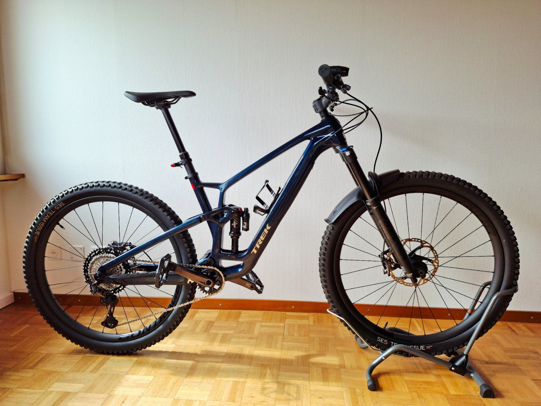 Trek Biciclette: Trek Fuel EX 9.8 XT (Gen 6 L) COMME NEUF/WIE NEU – Nuovo (secondo la descrizione) da Develier venduto da LS90